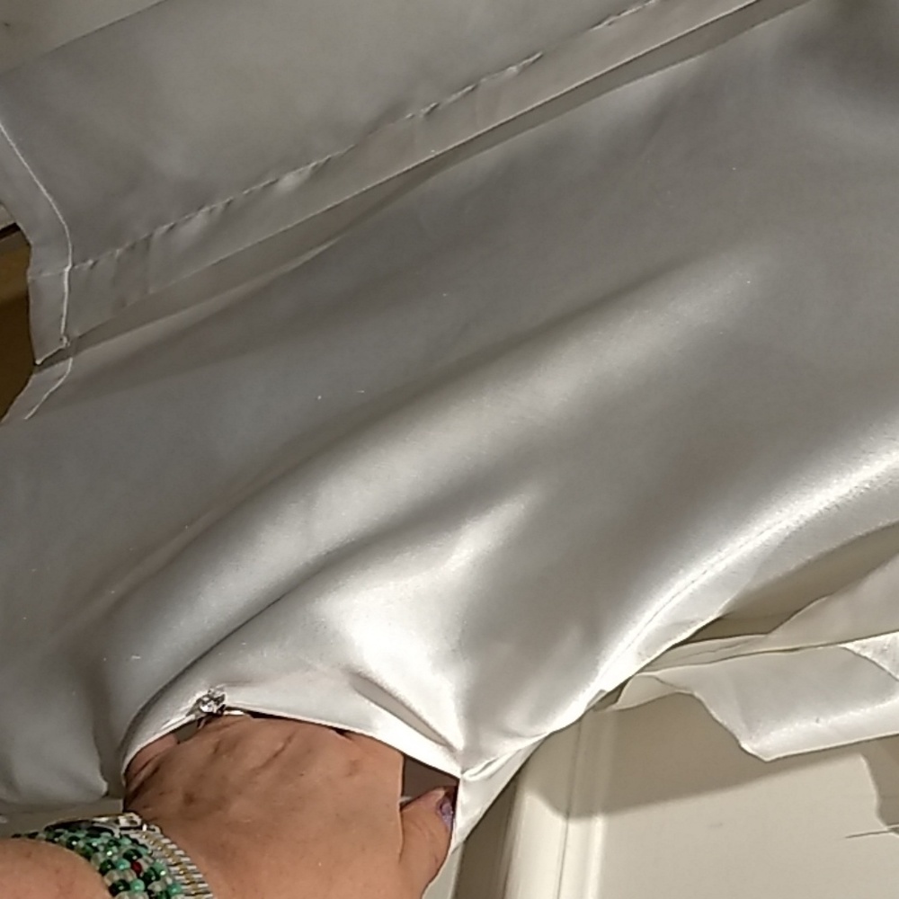 ❤️FINAL PRICE❤️Victoria secret Wedding Kimono Robe - Picture 8 of 8